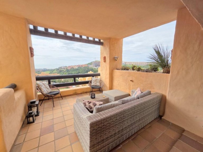 Apartment for Sale in La Duquesa, Malaga 23