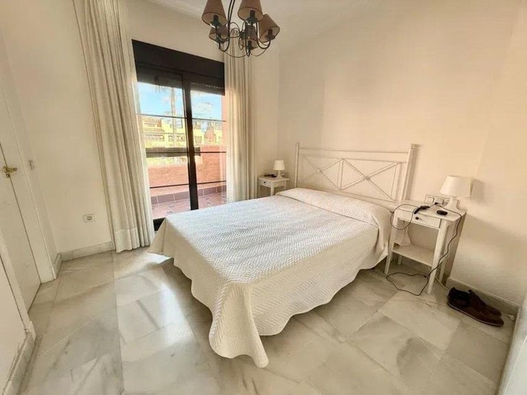 Apartment for Sale in Hacienda Del Sol, Malaga 15