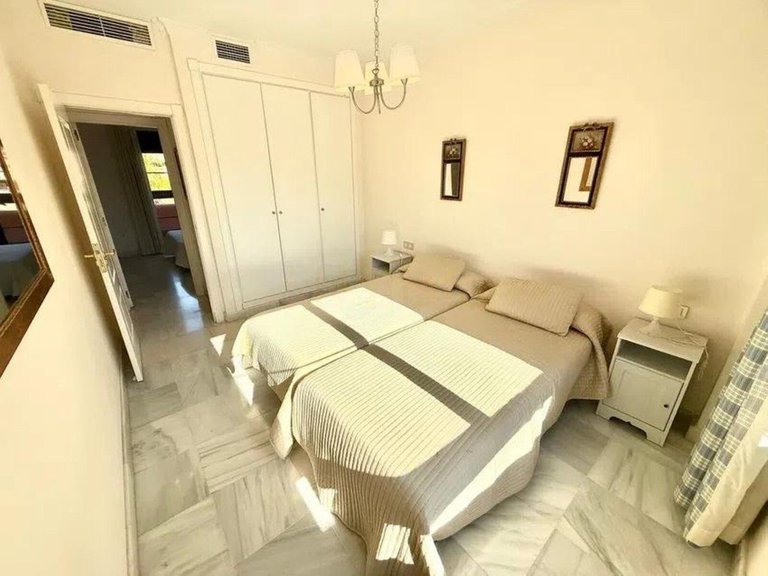 Apartment for Sale in Hacienda Del Sol, Malaga 22