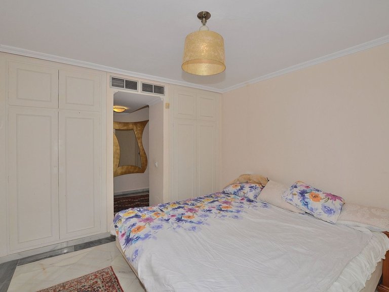 Apartment for Sale in Mijas Golf, Malaga 11