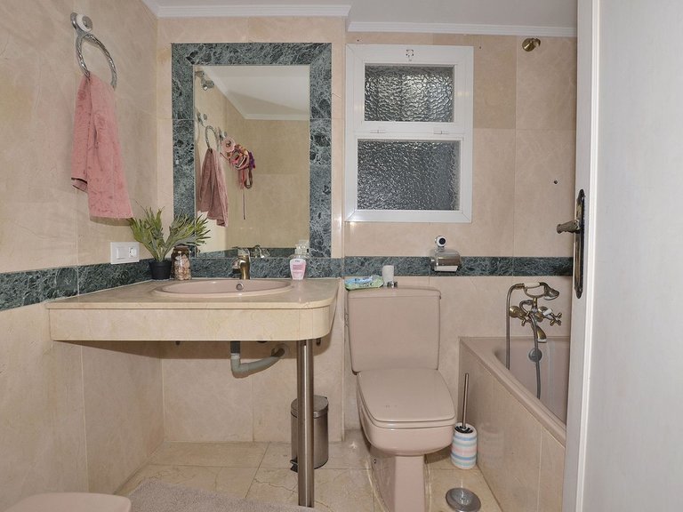 Apartment for Sale in Mijas Golf, Malaga 15