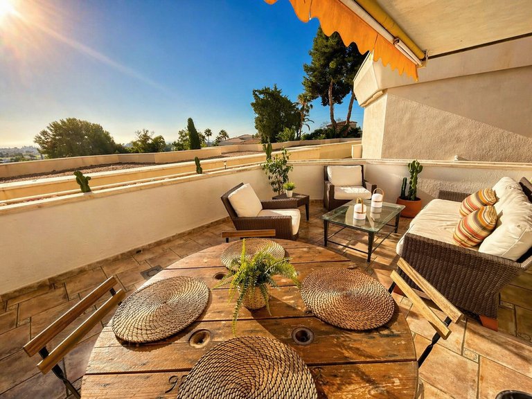 Apartment for Sale in Atalaya, Malaga 1