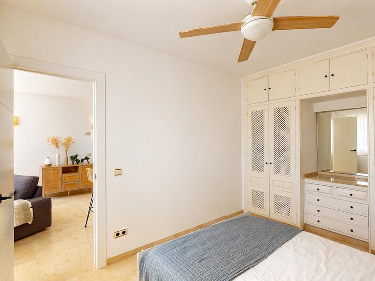 Apartment for Sale in Atalaya, Malaga 10