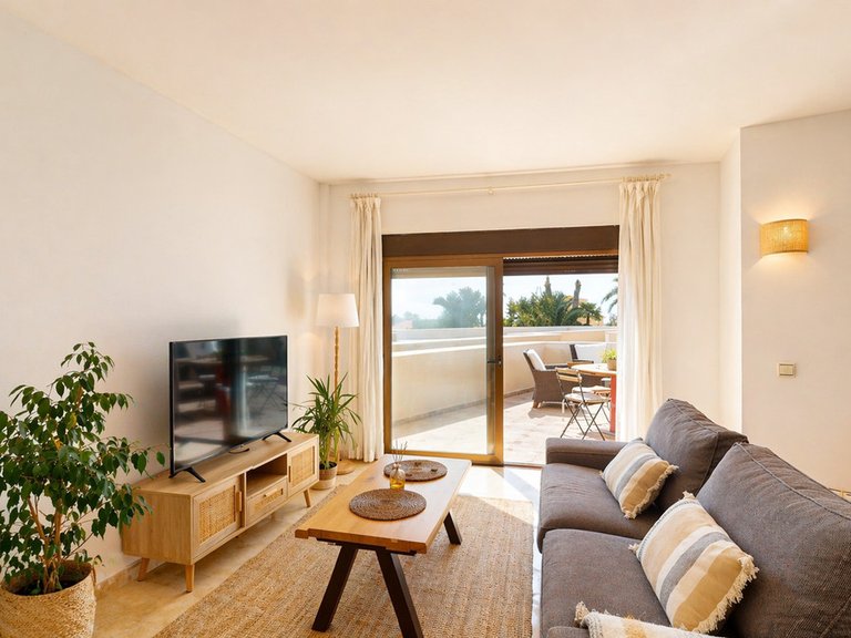 Apartment for Sale in Atalaya, Malaga 4