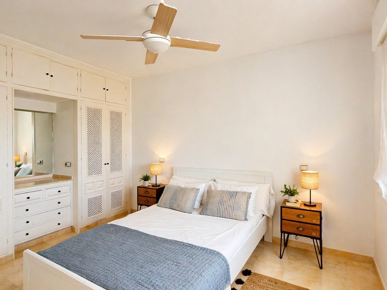 Apartment for Sale in Atalaya, Malaga 5