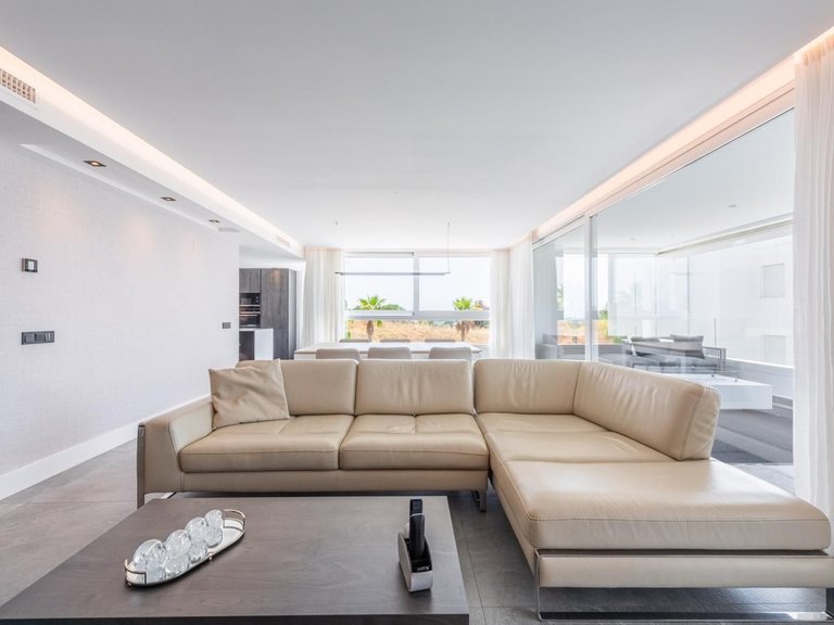 Apartment for Sale in La Quinta, Malaga 18