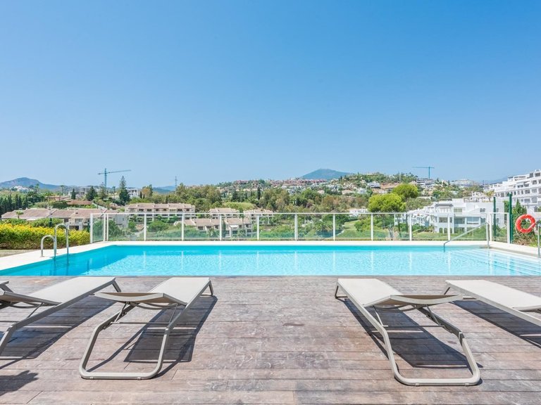 Apartment for Sale in La Quinta, Malaga 7