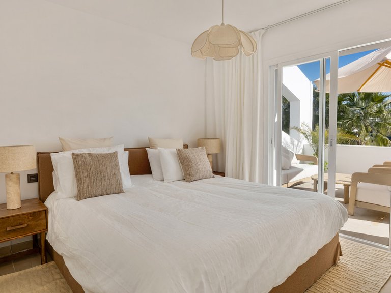 Apartment for Sale in La Quinta, Malaga 17