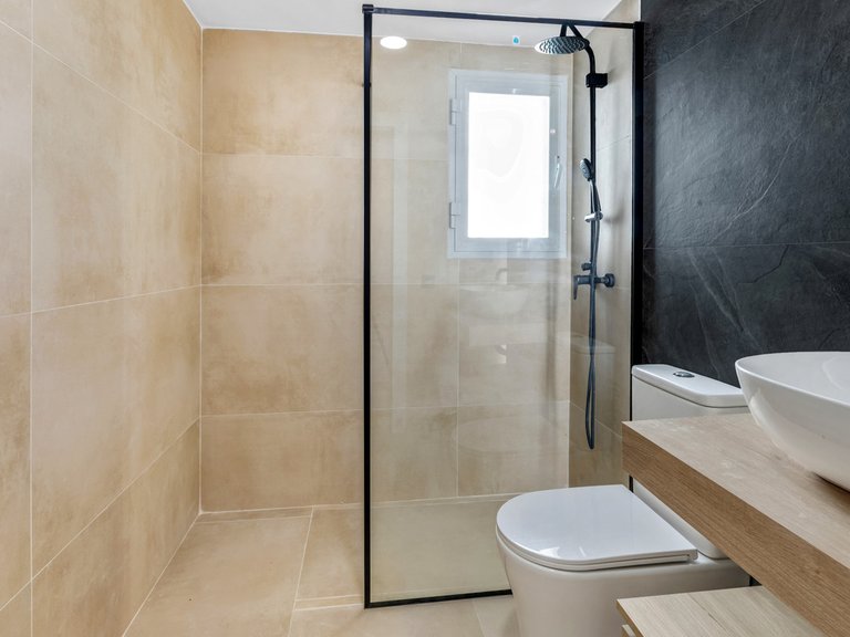 Apartment for Sale in La Quinta, Malaga 23