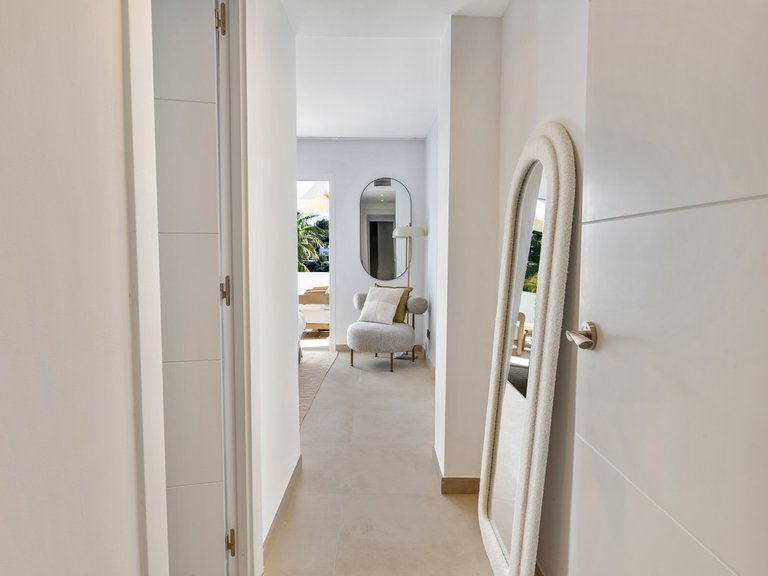Apartment for Sale in La Quinta, Malaga 32
