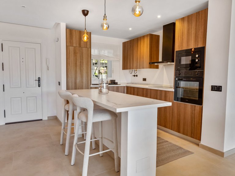 Apartment for Sale in La Quinta, Malaga 8