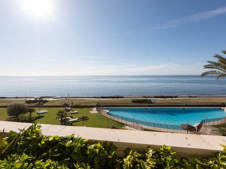 Apartment for Sale in Estepona, Malaga 1