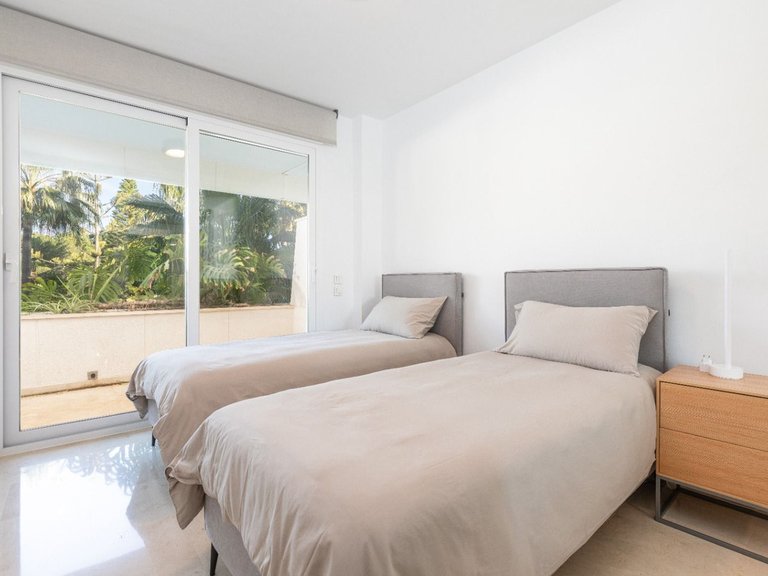 Apartment for Sale in Estepona, Malaga 4