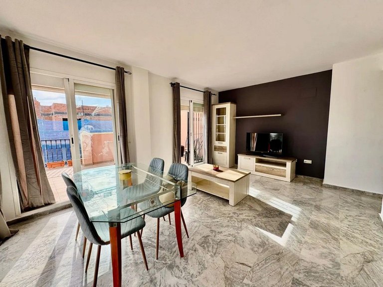 Apartment for Sale in Fuengirola, Malaga 9