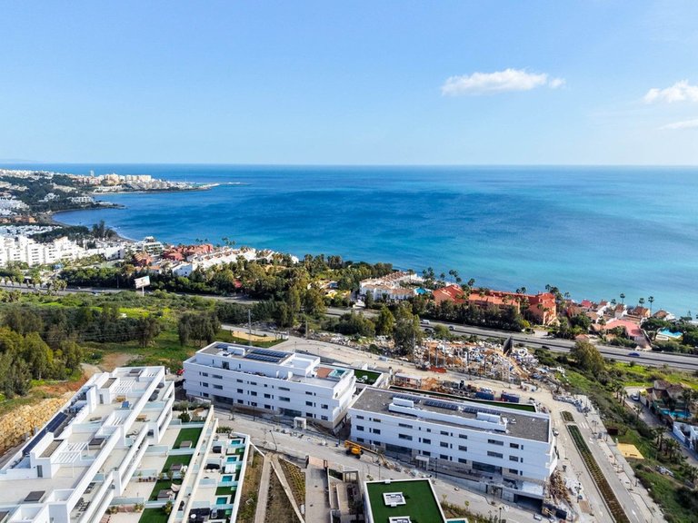 Apartment for Sale in Estepona, Malaga 3
