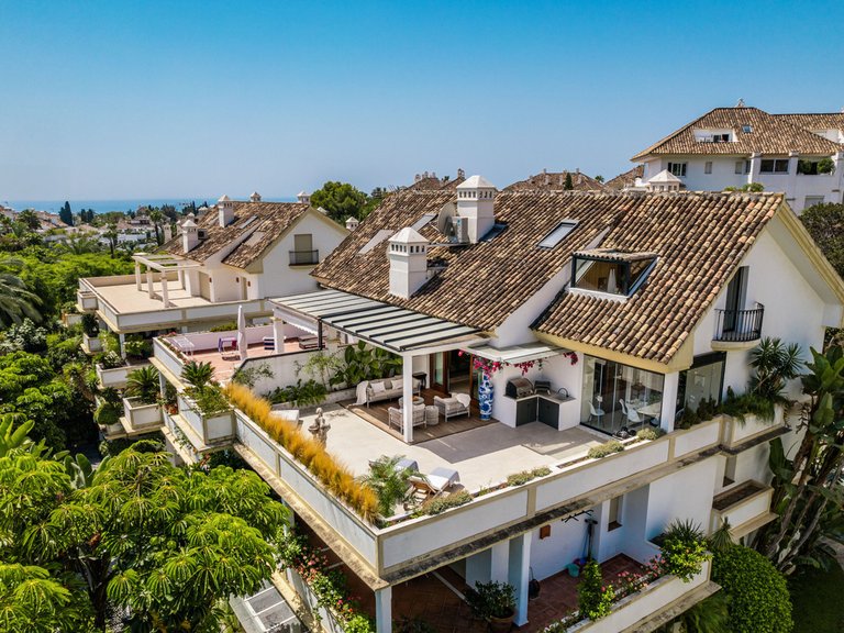 Apartment for Sale in The Golden Mile, Malaga 4