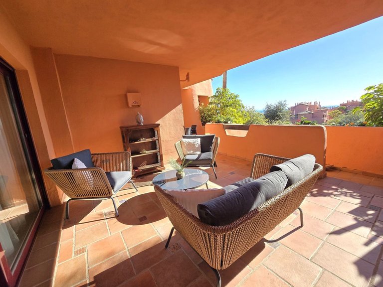 Apartment for Sale in La Mairena, Malaga 2