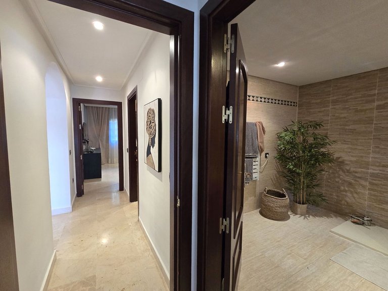 Apartment for Sale in La Mairena, Malaga 20