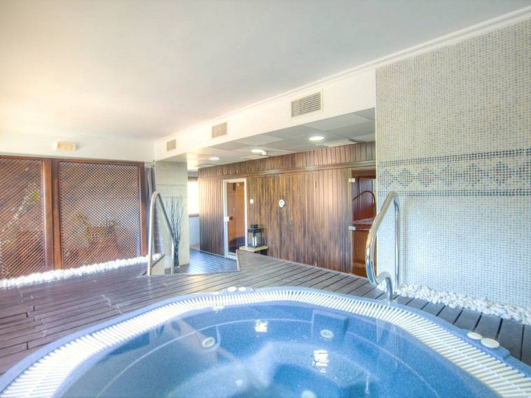 Apartment for Sale in La Mairena, Malaga 39