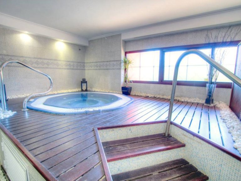 Apartment for Sale in La Mairena, Malaga 41