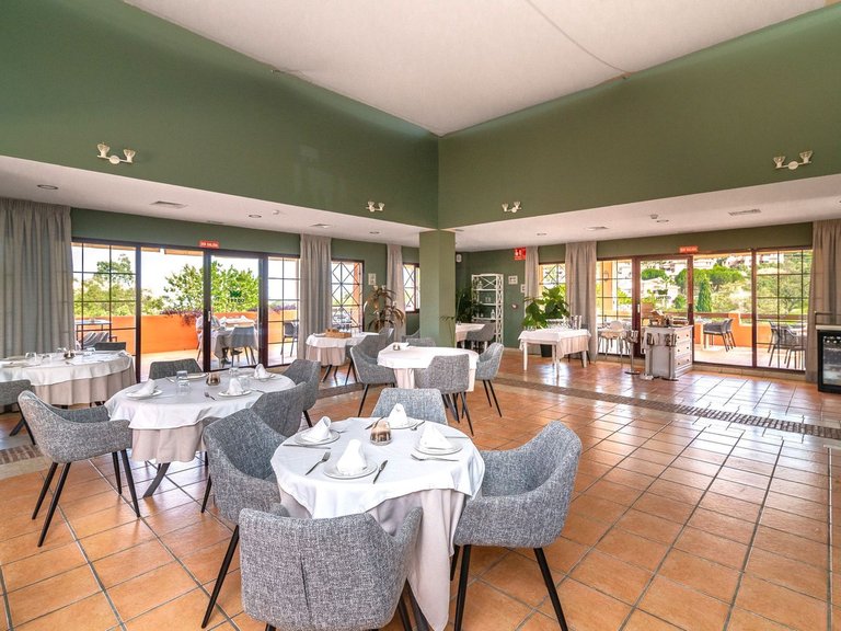 Apartment for Sale in La Mairena, Malaga 45