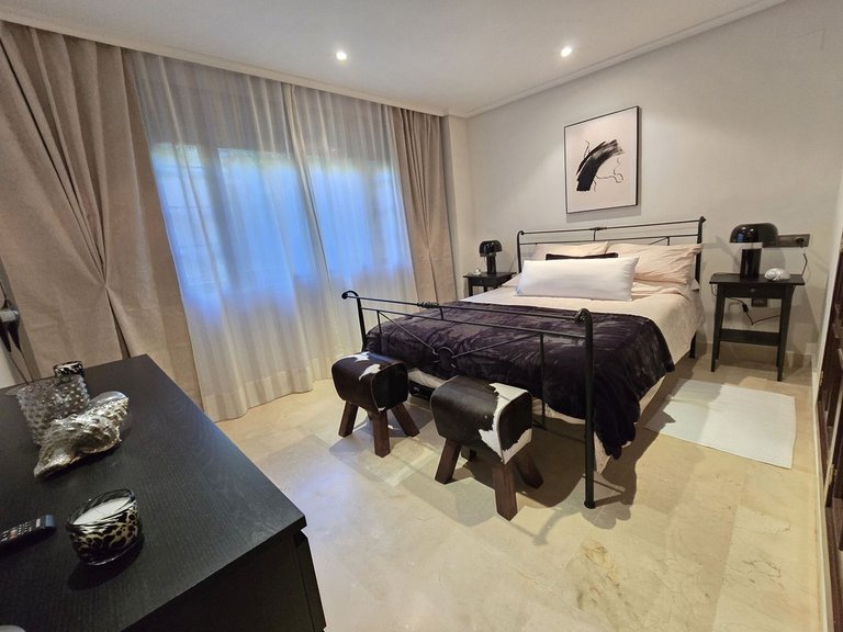 Apartment for Sale in La Mairena, Malaga 9