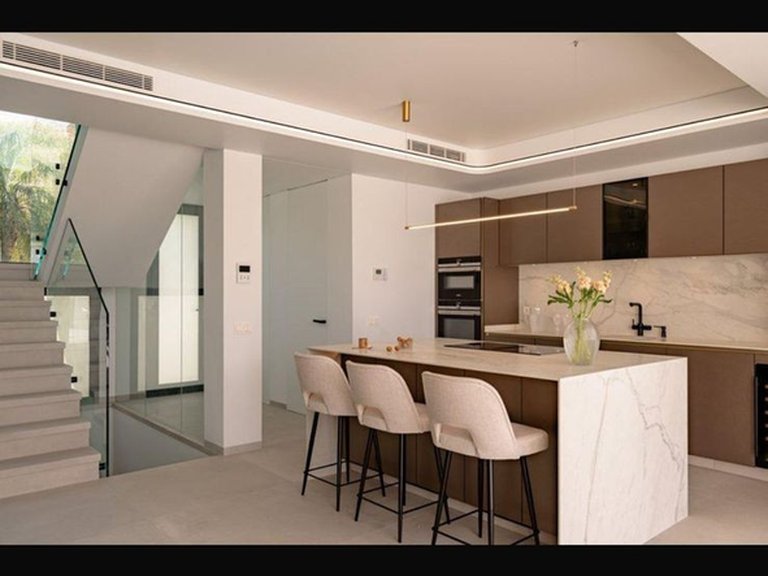 Villa for Sale in La Cala De Mijas, Malaga 5