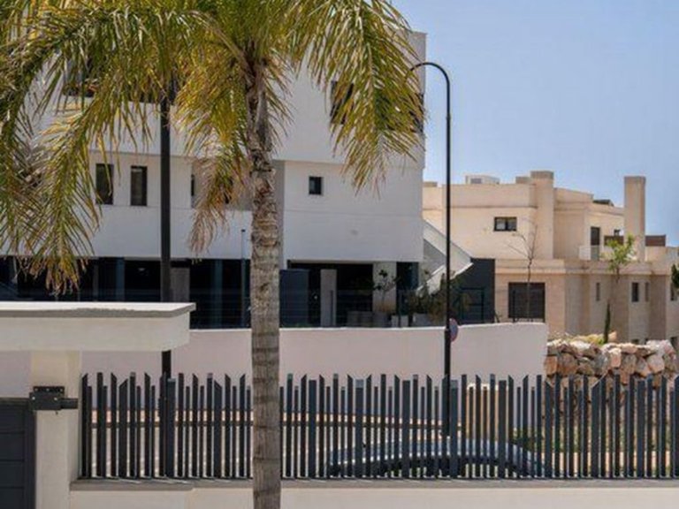 Villa for Sale in La Cala De Mijas, Malaga 9