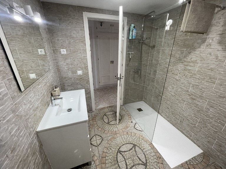 Villa for Sale in Fuengirola, Malaga 14