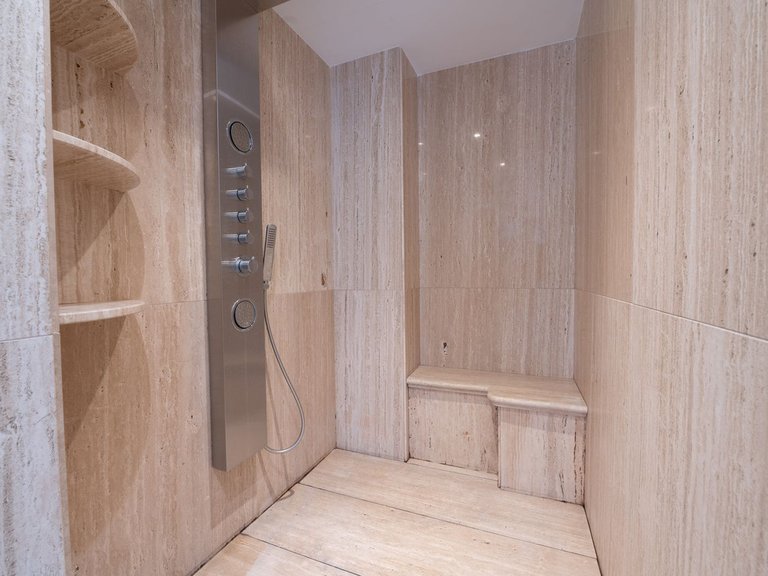 Apartment for Sale in Marbella, Malaga 19