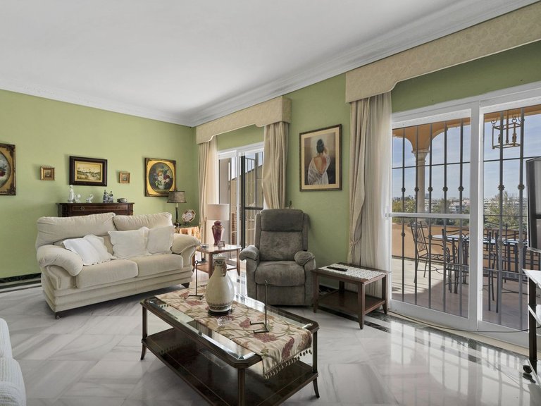 Villa for Sale in San Pedro De Alcántara, Malaga 16