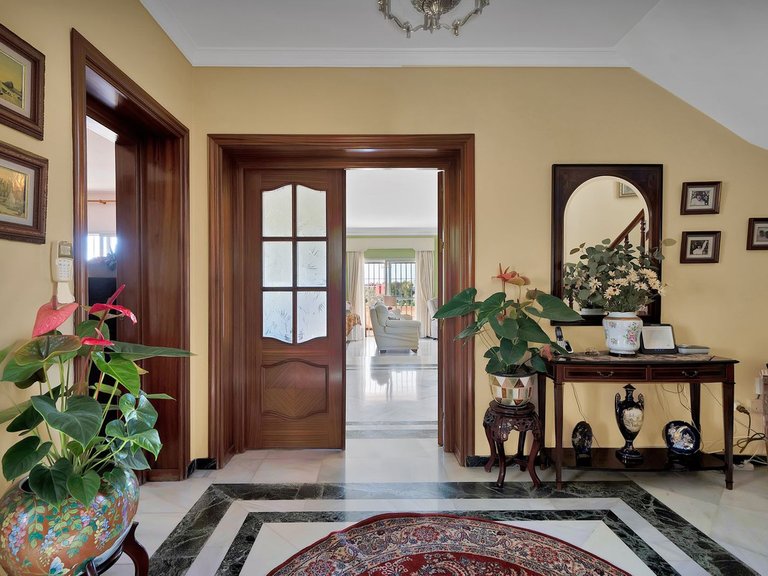 Villa for Sale in San Pedro De Alcántara, Malaga 26