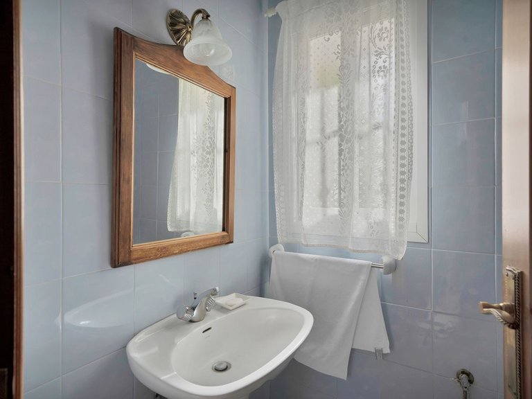 Villa for Sale in San Pedro De Alcántara, Malaga 28