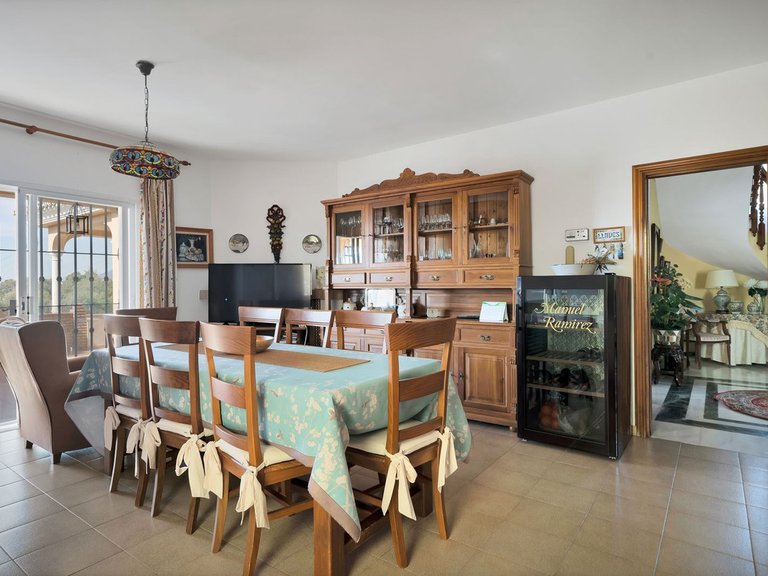 Villa for Sale in San Pedro De Alcántara, Malaga 31