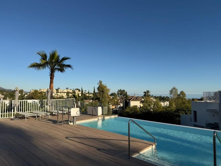 Apartment for Sale in Benahavís, Malaga 1
