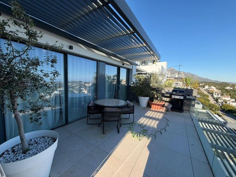 Apartment for Sale in Benahavís, Malaga 16
