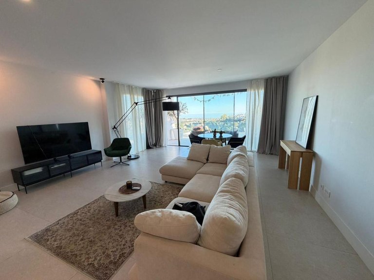 Apartment for Sale in Benahavís, Malaga 4