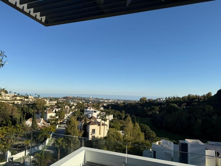 Apartment for Sale in Benahavís, Malaga 7