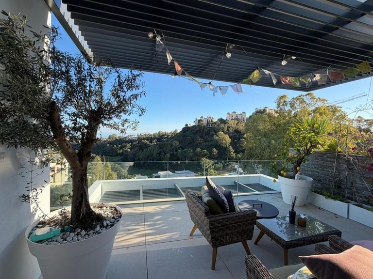 Apartment for Sale in Benahavís, Malaga 9