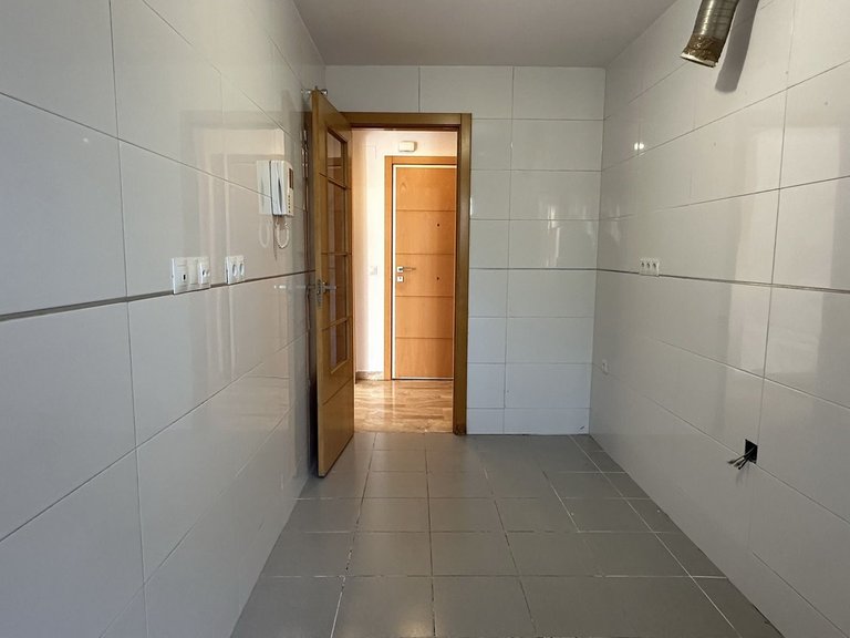 Apartment for Sale in Marbella, Malaga 15