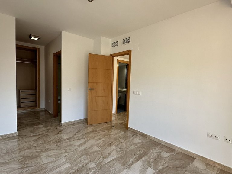 Apartment for Sale in Marbella, Malaga 27