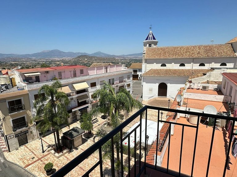 Apartment for Sale in Alhaurín El Grande, Malaga 18