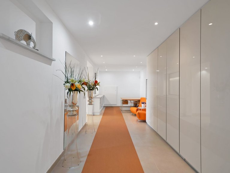 Apartment for Sale in Nueva Andalucía, Malaga 26