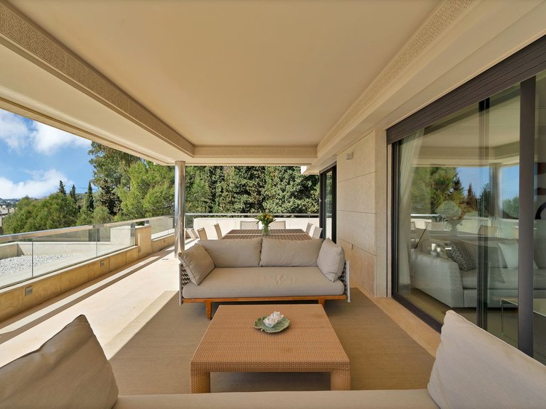Apartment for Sale in Nueva Andalucía, Malaga 28