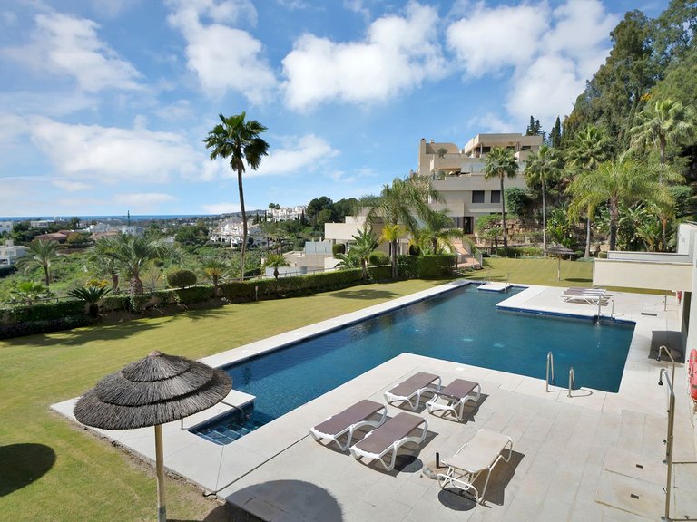 Apartment for Sale in Nueva Andalucía, Malaga 36