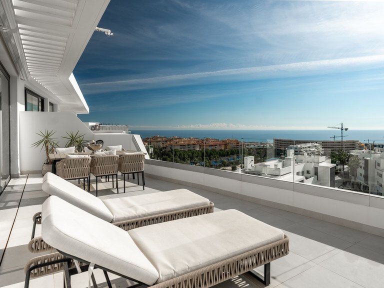 Apartment for Sale in Fuengirola, Malaga 4
