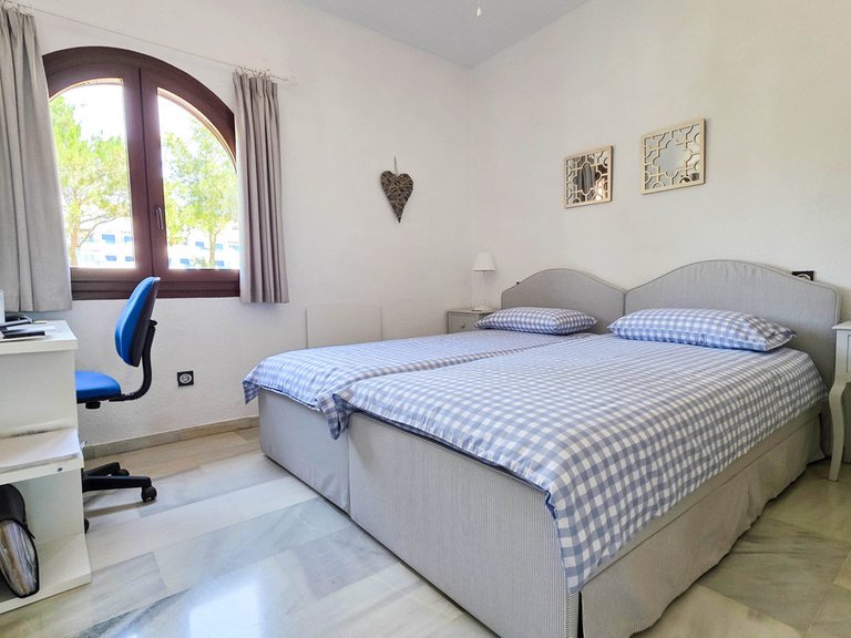 Villa for Sale in La Duquesa, Malaga 28