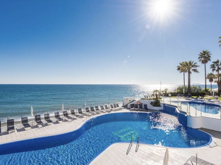 Apartment for Sale in Estepona, Malaga 1
