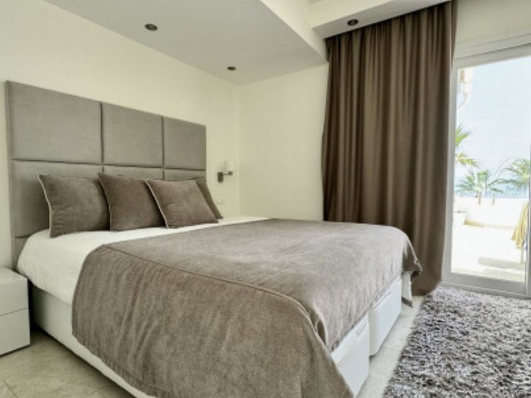 Apartment for Sale in Estepona, Malaga 7