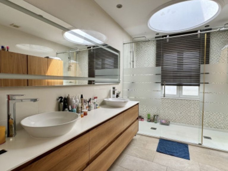 Apartment for Sale in Estepona, Malaga 8